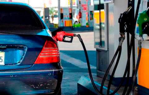 El Ministerio de Industria, Comercio y Mipymes (MICM) congeló el precio de los combustibles para la semana del 6 al 12 de noviembre