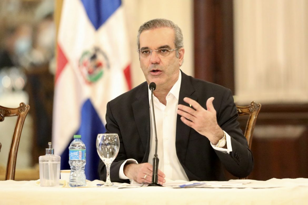 Presidente Abinader se refiere a los avances de los proyectos turísticos de Pedernales, Puerto Plata, Miches y Santo Domingo