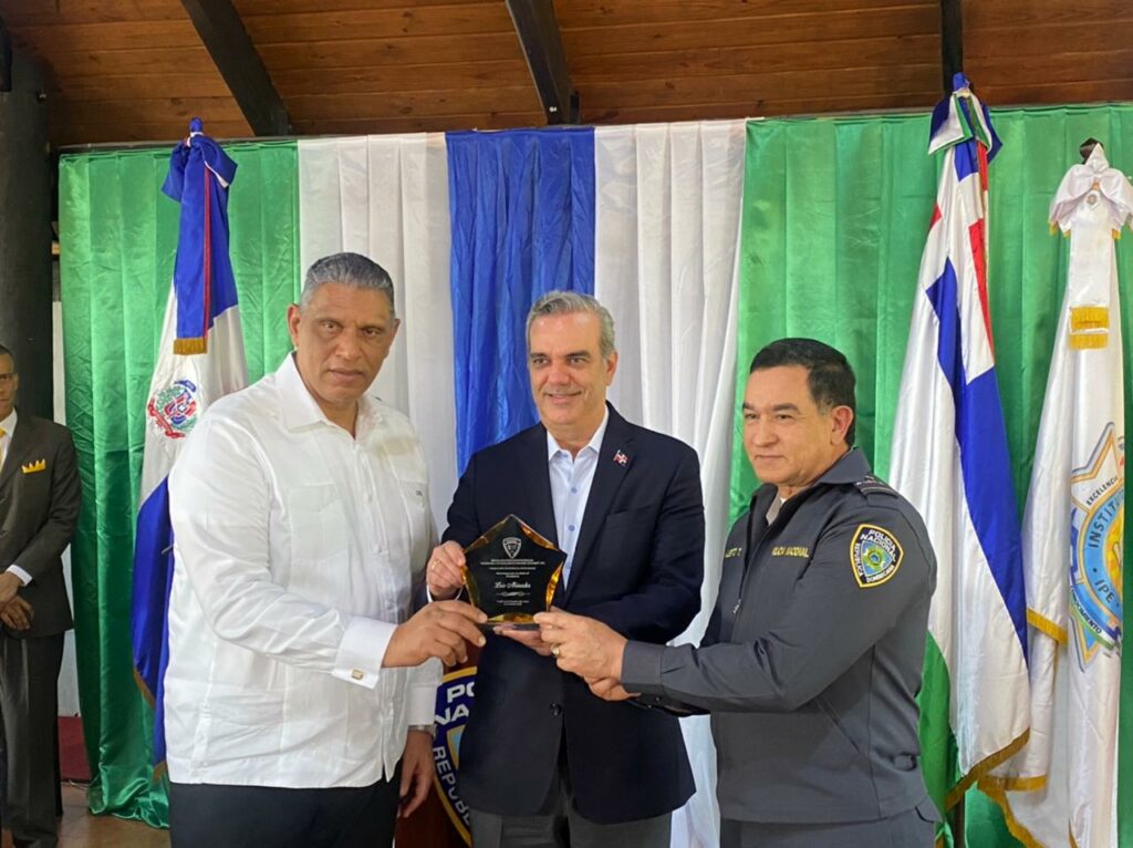 Mayor general Alberto Then agradece al presidente Luis Abinader por rescatar la Policía Nacional