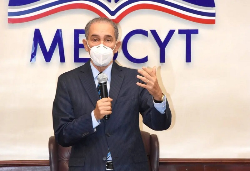 El ministro Franklin García Fermín del Mescyt cita logros durante gestión