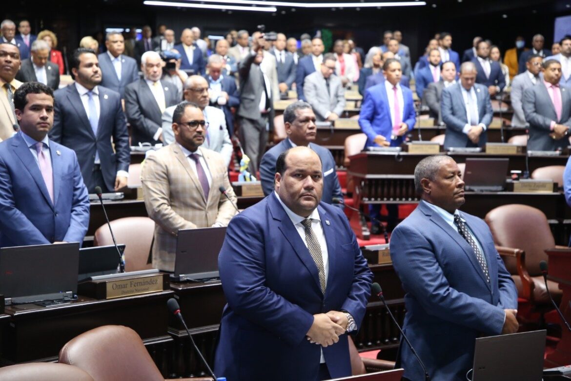 Cámara de Diputados aprueban proyecto que reforma Presupuesto del Ministerio de Educación