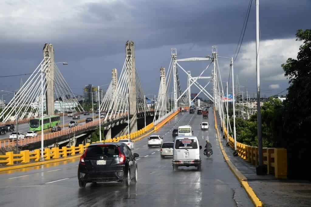Obras Públicas deja abierto el tránsito por todos los carriles del puente Juan Pablo Duarte