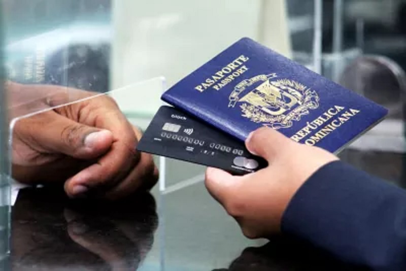 Se emiten 1,500 pasaportes dominicanos a diario desde octubre de este año