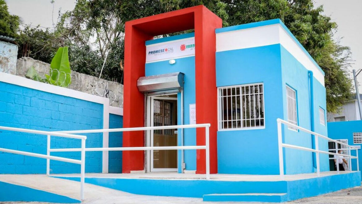 PROMESE/CAL inaugura 2 nuevas Farmacias del Pueblo en Haina e Higüey