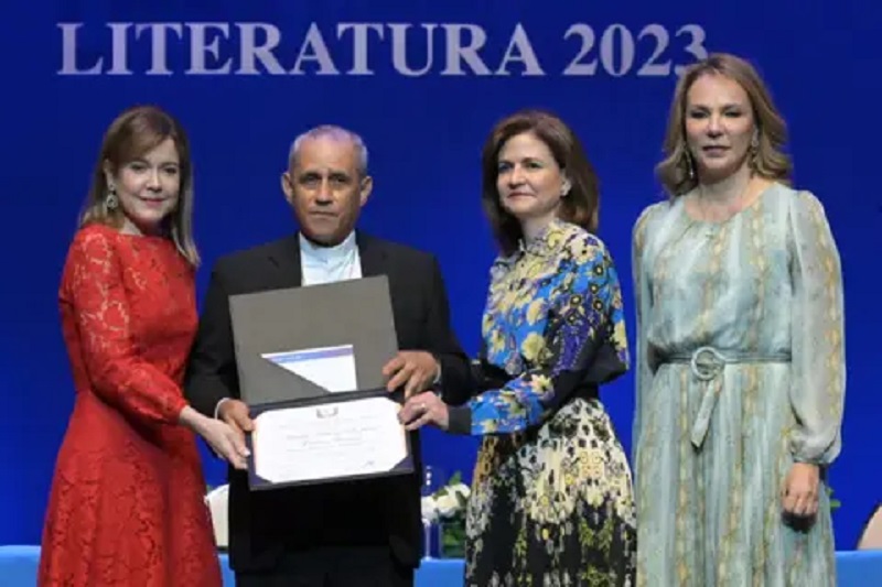 Cultura entrega Premio Nacional de Literatura 2023