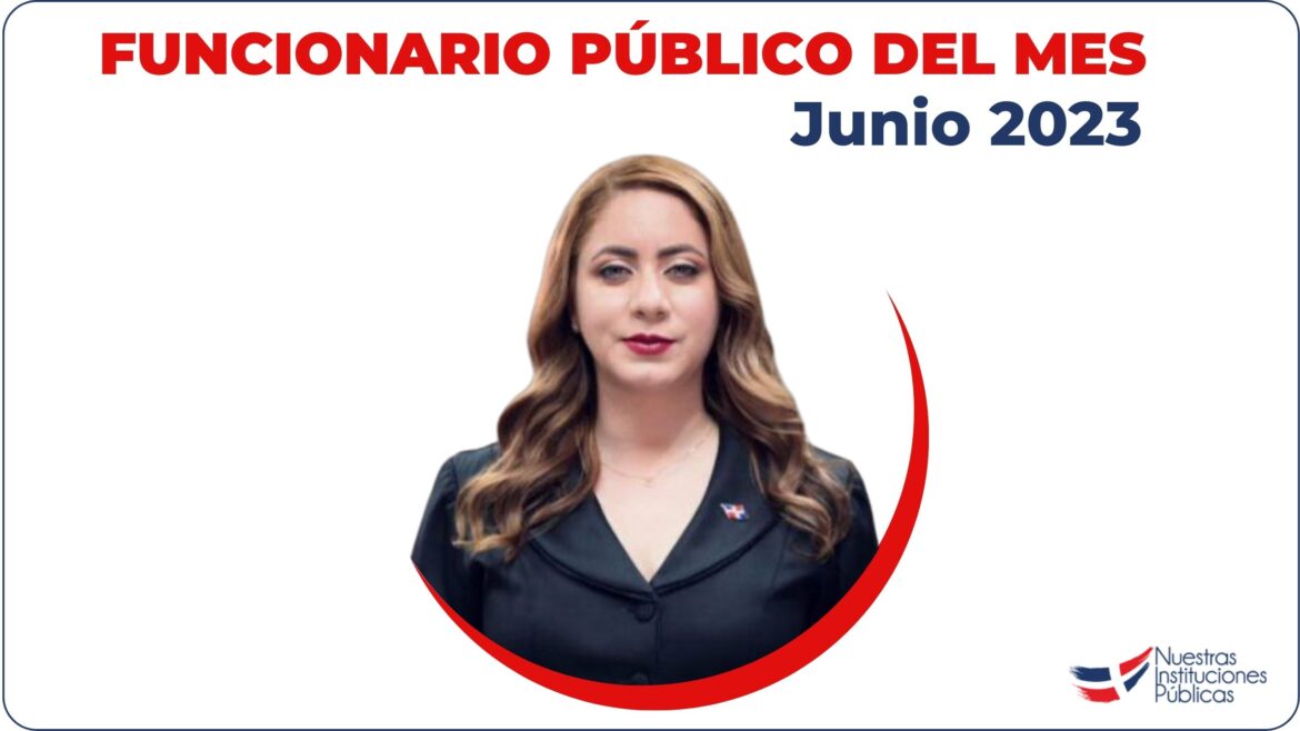 Gloria Reyes es declarada funcionario público del mes por segunda vez