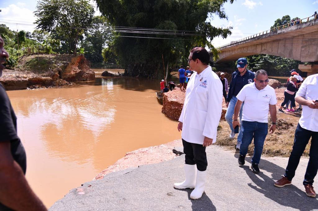 Salud Pública asiste a más de 250 familias afectadas por las lluvias en Arenoso, Bajo Yuna