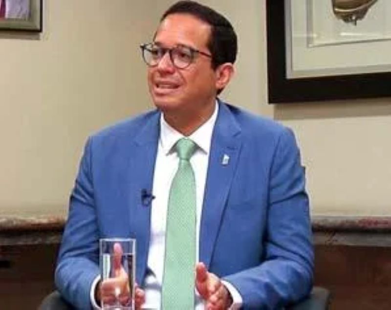 Sigmund Freund explico que los Ministerios de la Mujer, Juventud, Cultura y Deportes se quedan