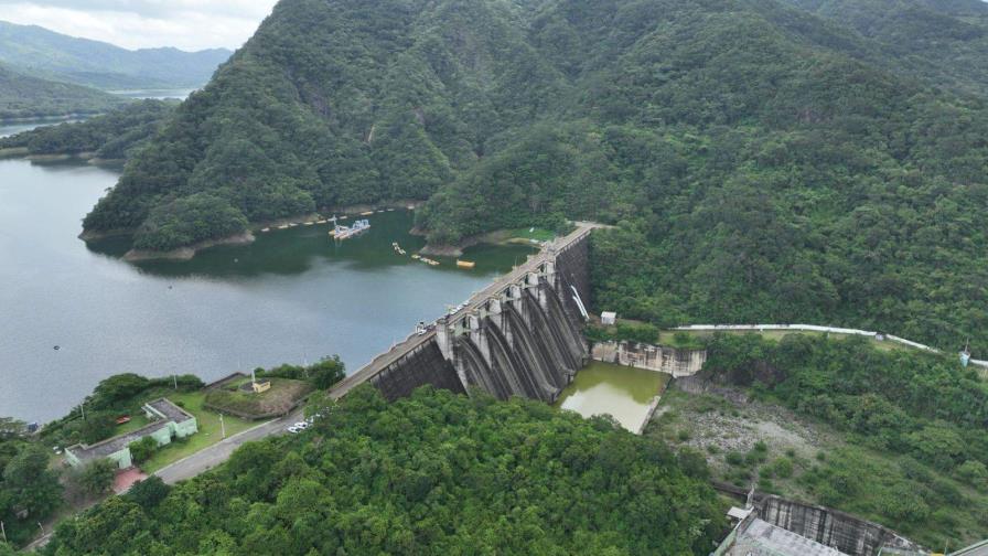 Caasd informa barrios del Distrito Nacional y Santo Domingo Oeste tendrán menos agua debido a sequía