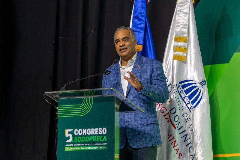Joel Santos destaca RD cuenta con bajos índices en accidentes laborales en el sector minero