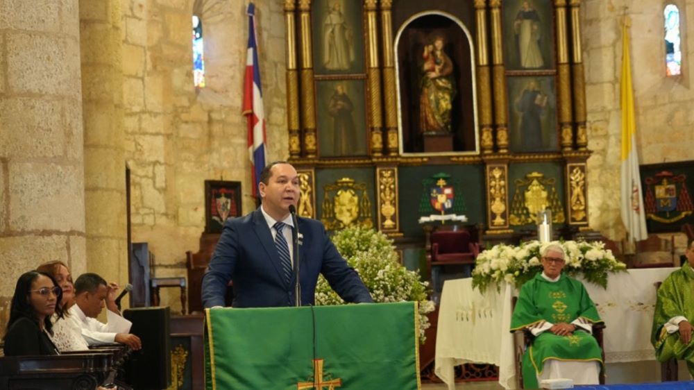 Estudio del IDEICE revela reducción del analfabetismo en 2024