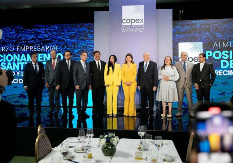 Raquel Peña participa en conferencia sobre desarrollo del Cibao y su impacto en la economía nacional