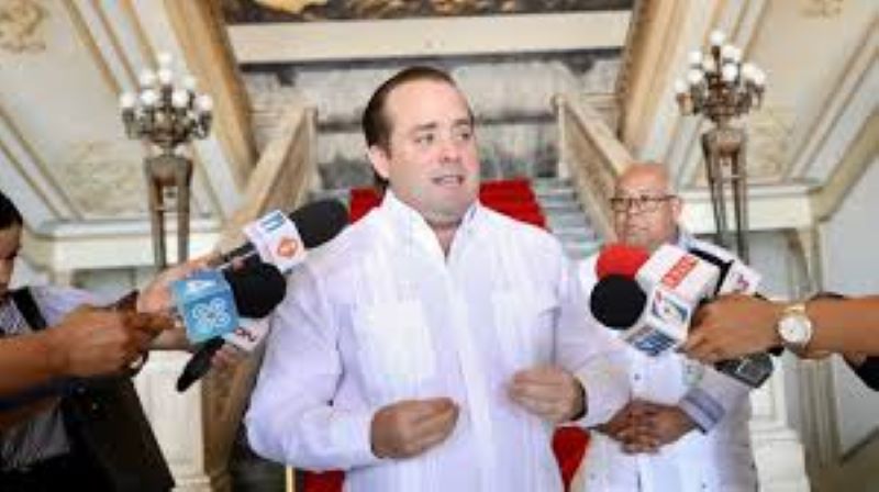 Paliza: “Cumpliremos todos” tras anuncio de nuevos horarios en entidades públicas