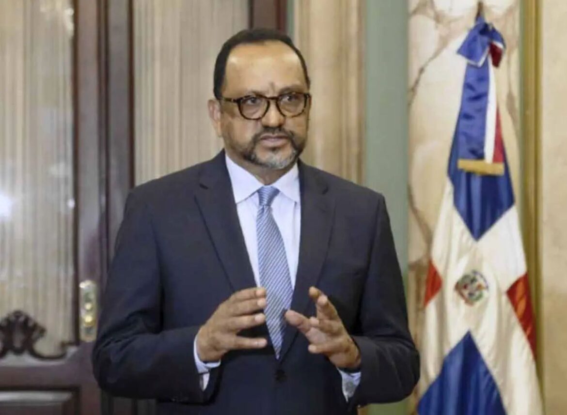 Antoliano Peralta analiza impacto del futuro Ministerio de Justicia en el sistema penitenciario