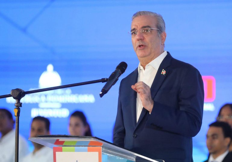 Presidente Abinader crea Comisión Presidencial para el desarrollo sostenible y ecoturístico de las Cuevas del Pomier