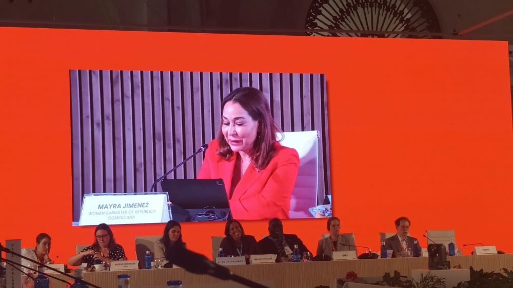 Ministra Mayra Jiménez exponeen España en el foro global los logros de República Dominicana en incorporar la perspectiva de género en las finanzas públicas