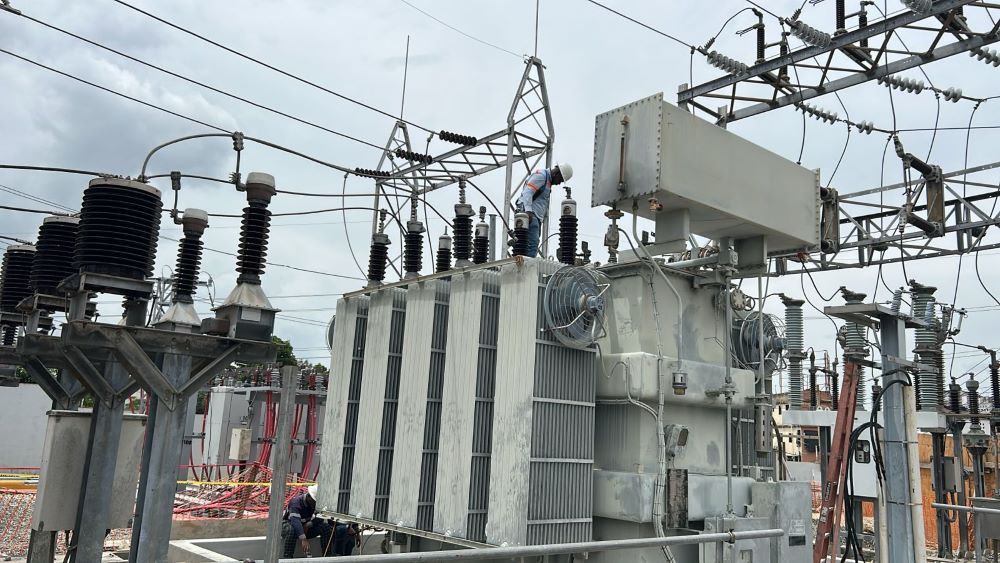Edesur Dominicana pone en operación transformador en subestación de Arroyo Hondo