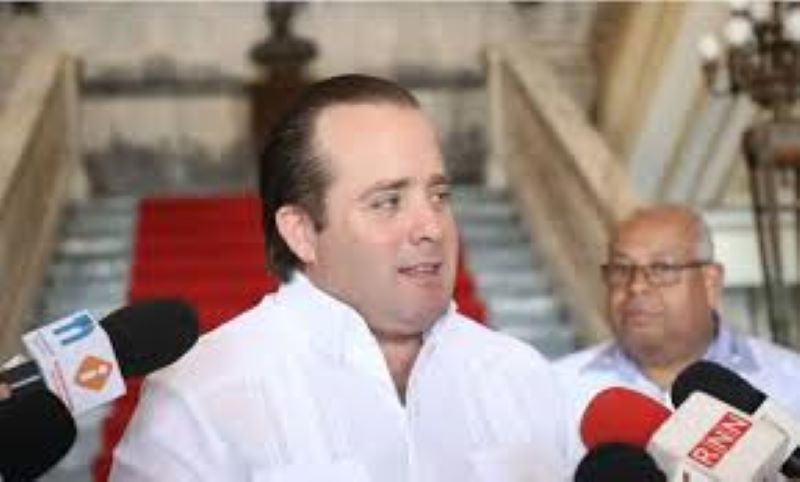 Ministro Paliza expresa categóricamente el Teleférico no se va a privatizar