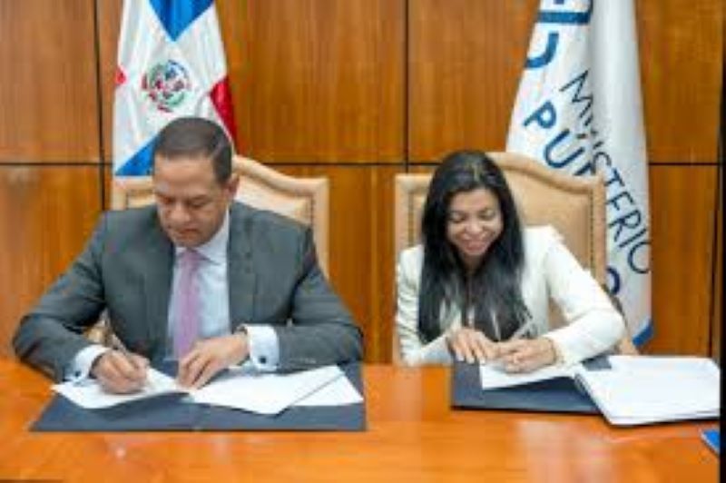 Procuraduría firma memorando de entendimiento con la Superintendencia de Seguros