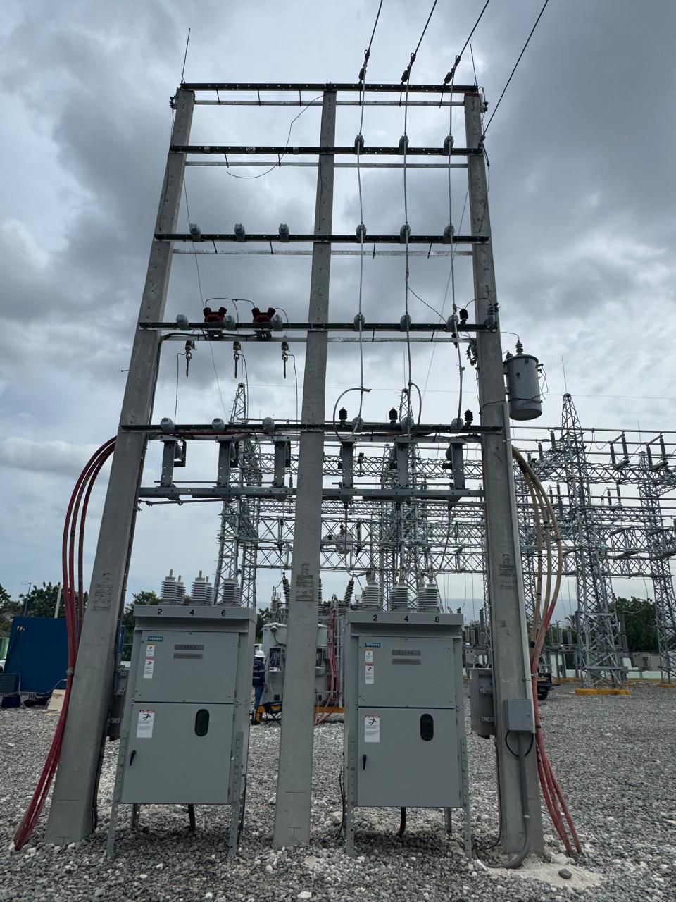 Edesur Dominicana concluye trabajos de instalación provisional de subestación de electricidad de Pedernales