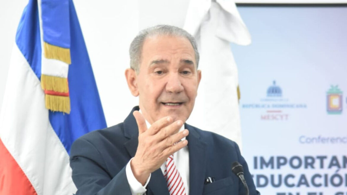 Mescyt: Presidente Abinader dinamizó y transformó el aprendizaje por competencias en RD