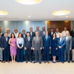 Ministro Magín Díaz dialoga con sector industrial; abordan desafíos de competitividad