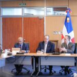Valdez Albizu destaca fortaleza economía RD durante encuentro con Magín Díaz y FMI