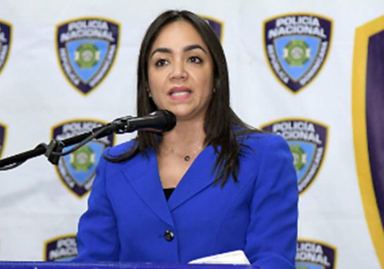 Ministra Faride Raful promete revelará los nombres de los policías que mataron a cinco personas en Santiago