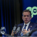 Ministro Ito Bisonó, al participar en el Poscat Entre Periodistas, asegura país es reconocido en el mundo por la paz social y la estabilidad