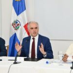 Ministro de Camps presenta mesa con cinco pilares claves en educación “El Reto es de Todos”