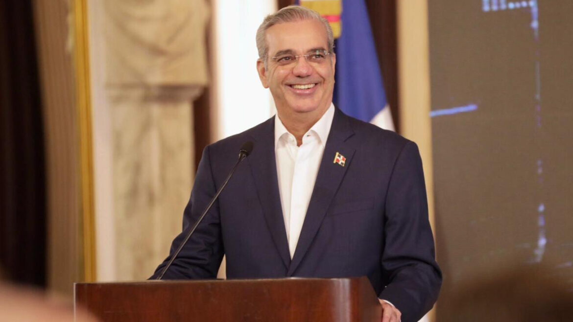 Presidente Abinader: Con este acuerdo nace el Centro de Excelencia en Inteligencia Artificial (CEIA), espacio para la formación, investigación e innovación tecnológica