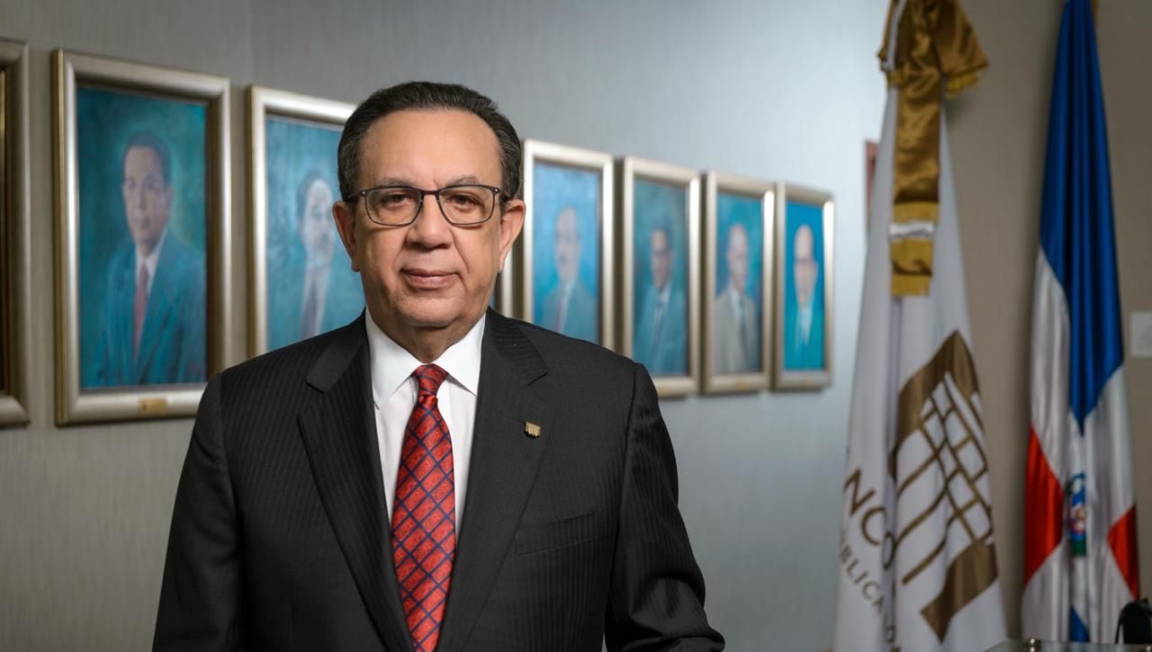 Gobernador del Banco Central será reconocido en el Foro Económico elDinero 2025