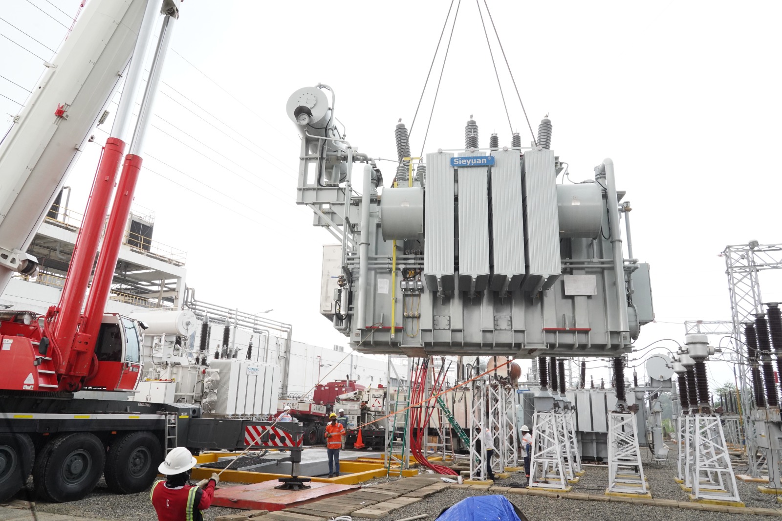 Edesur instala y pone en servicio nuevo transformador de potencia en Subestación Matadero