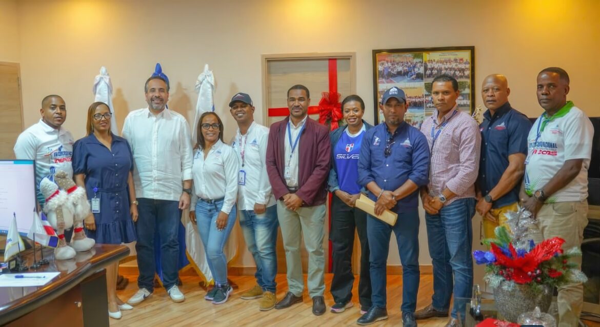 Inefi consolida el deporte escolar con respaldo de técnicos docentes en RD